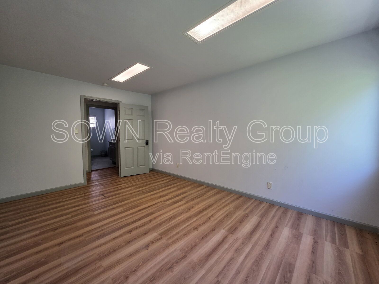 Private Room for Rent property image