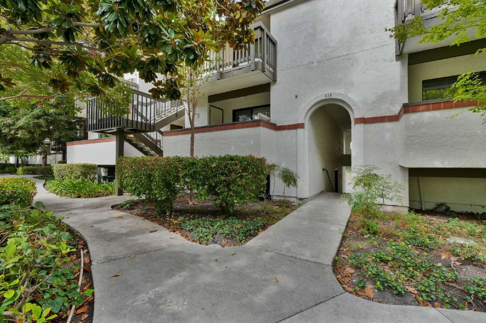 Modern Condo for Rent property image